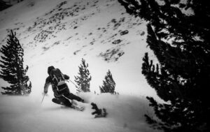 catski macedonië freeride tourski splitboard ski snowboard winter winteravontuur poeder sneeuw groepsreis individuele reis solo avontuur avontuurlijke shar popova shapka scardus skopje