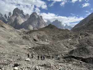 Pakistan Karakoram Trekking Broad Peak Basecamp K2 The Wildlinger